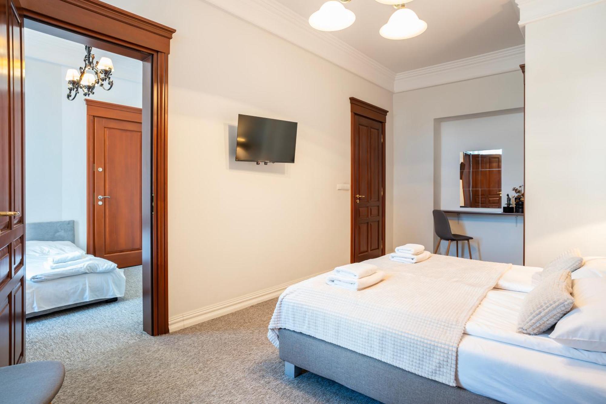 كراكوفيا Aparthotel Maargick المظهر الخارجي الصورة