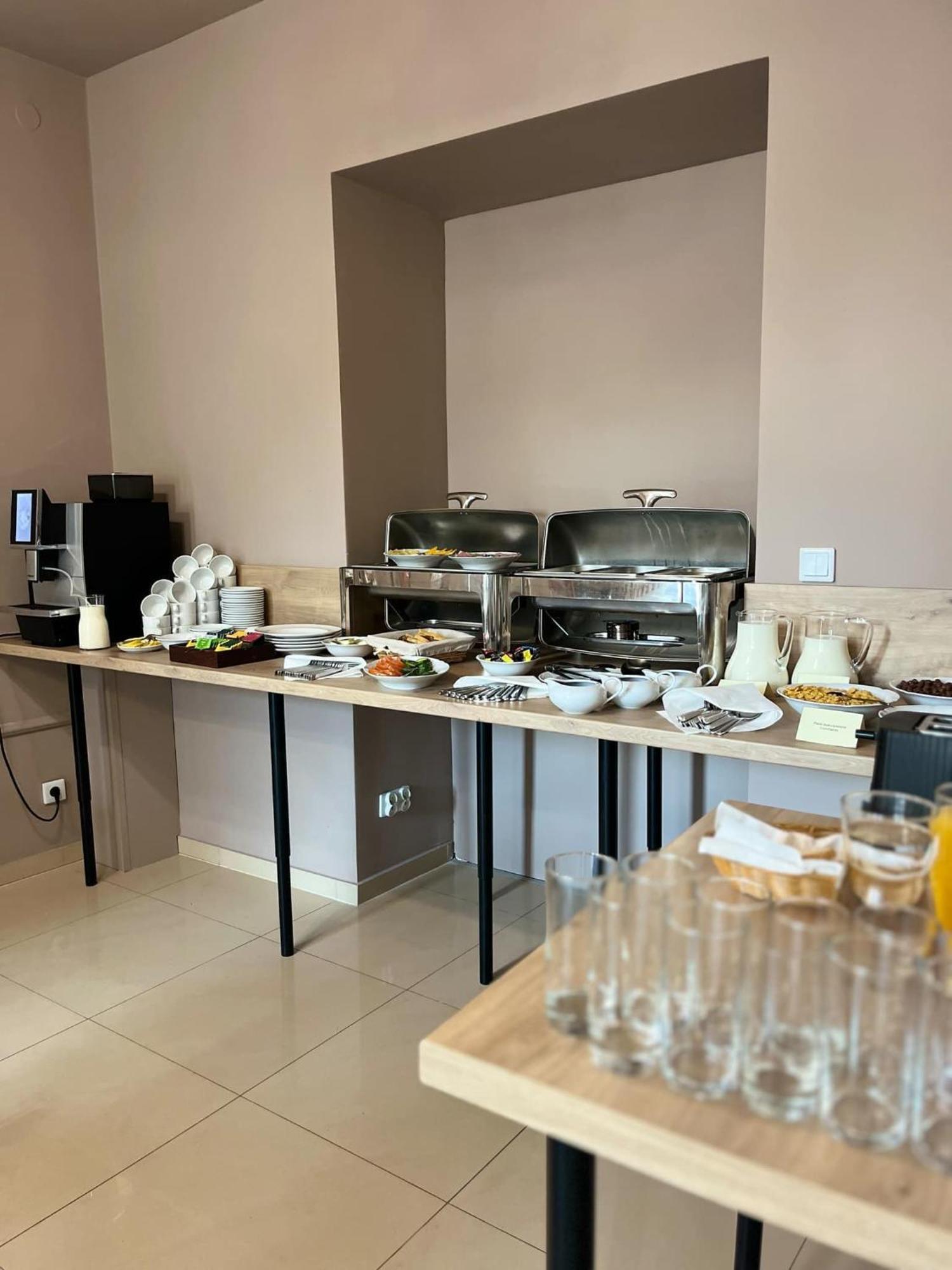 كراكوفيا Aparthotel Maargick المظهر الخارجي الصورة